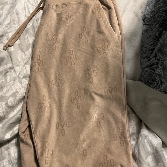 Brand new womens OVO terry tracksuit pants - Picture 4 of 4